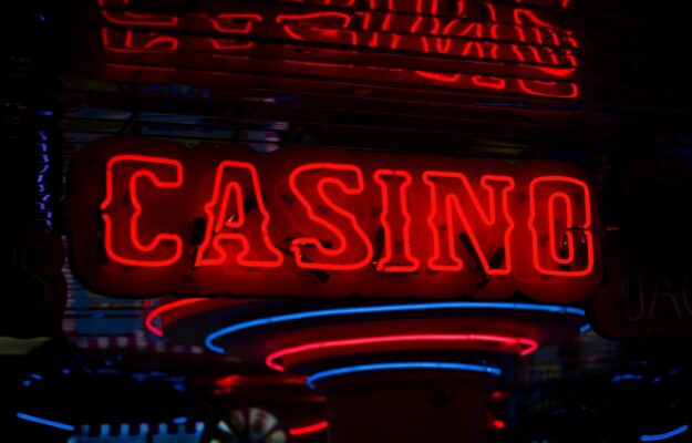 Savannah Nights: Exploring the History of Riverboat Gambling in Georgia